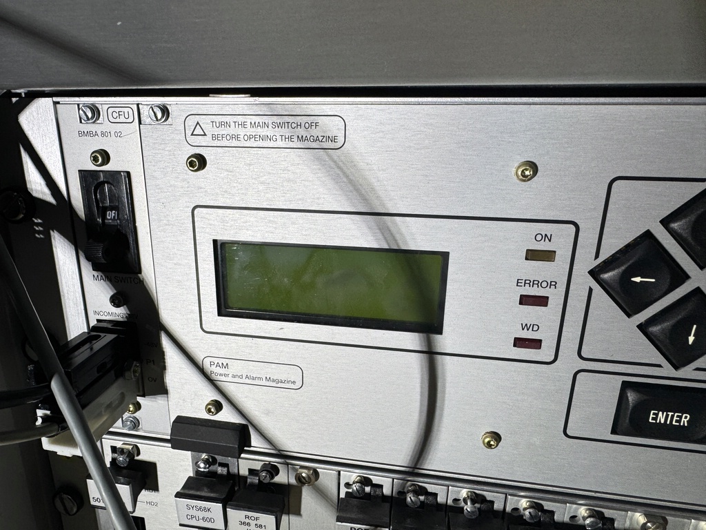 Serverskåp med Mobitex radiosystem Serverskåp med Mobitex radiosystem