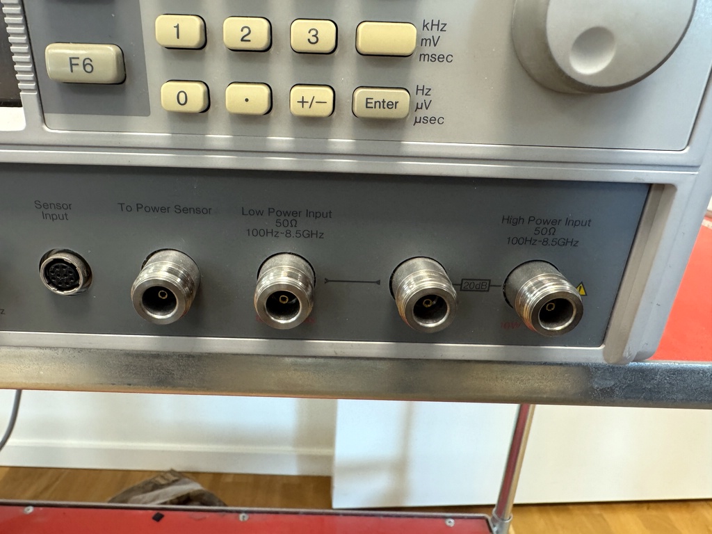 Anritsu MS8604A Digital Mobile Radio Transm Anritsu MS8604A Digital Mobile Radio Transm