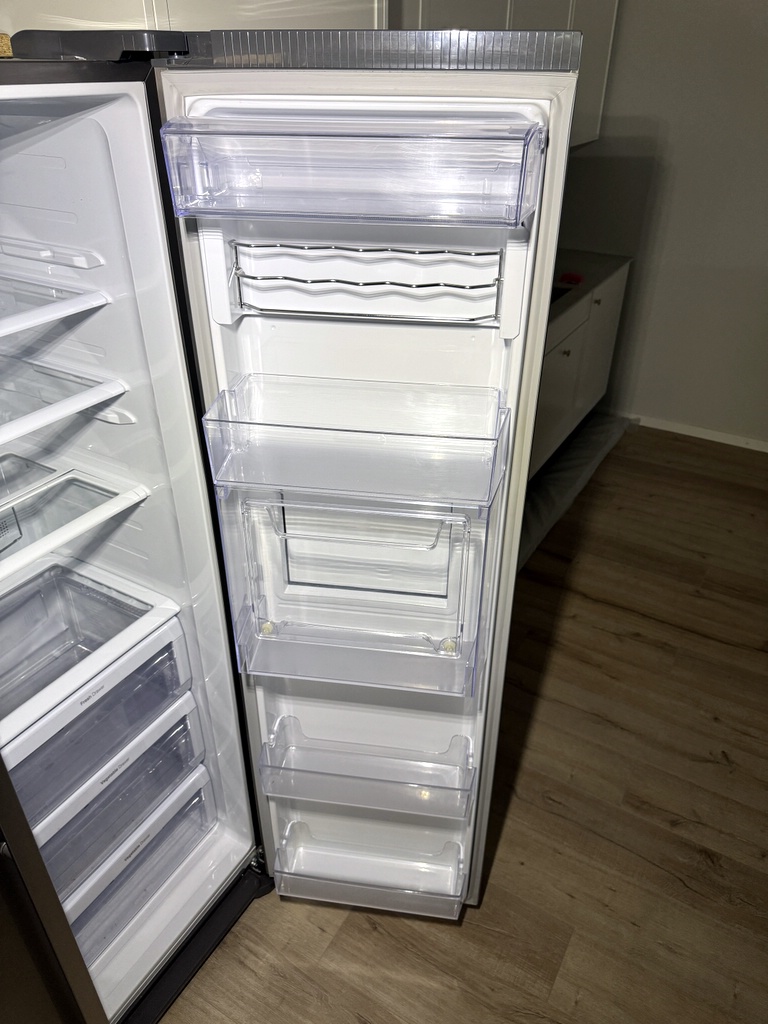 Kylfrys med ismaskin, Samsung RS61781GDSR Kylfrys med ismaskin, Samsung RS61781GDSR