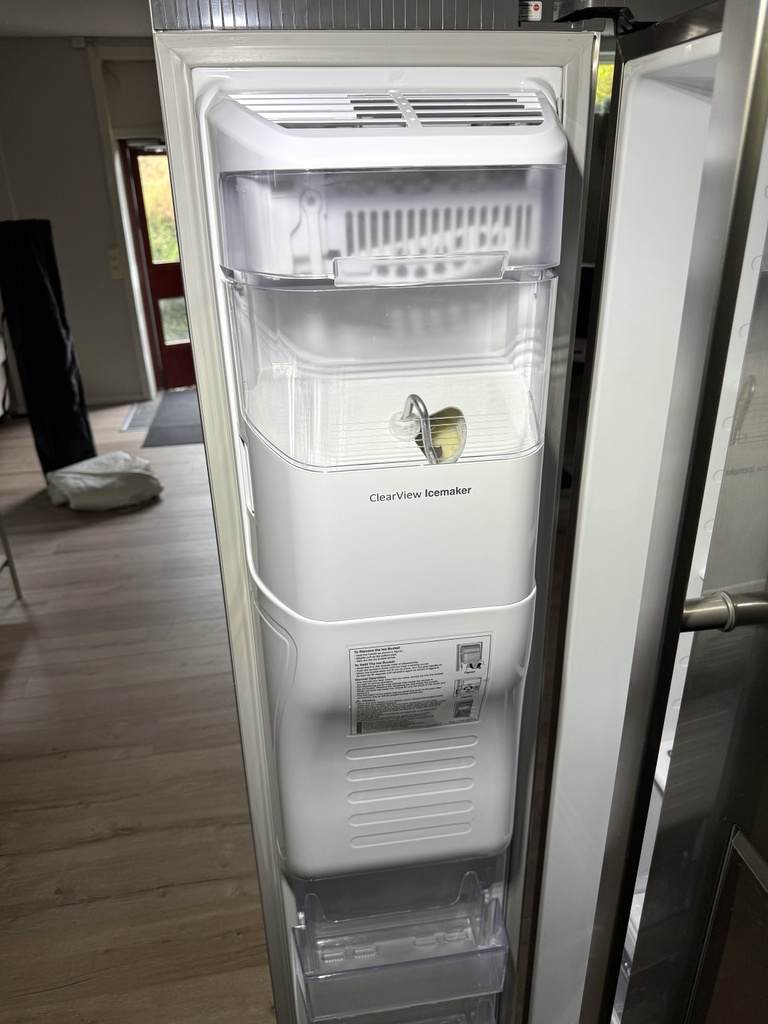 Kylfrys med ismaskin, Samsung RS61781GDSR Kylfrys med ismaskin, Samsung RS61781GDSR