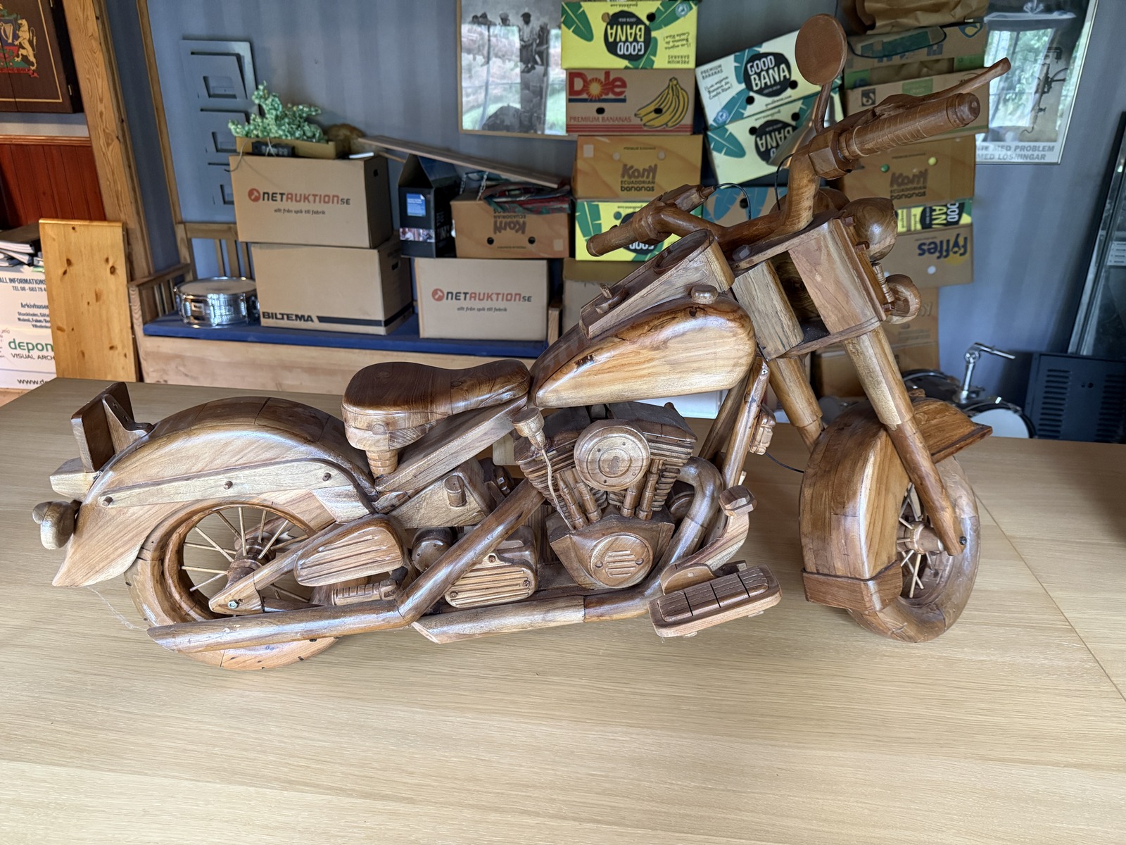 Harley Davidson, trä Harley Davidson, trä