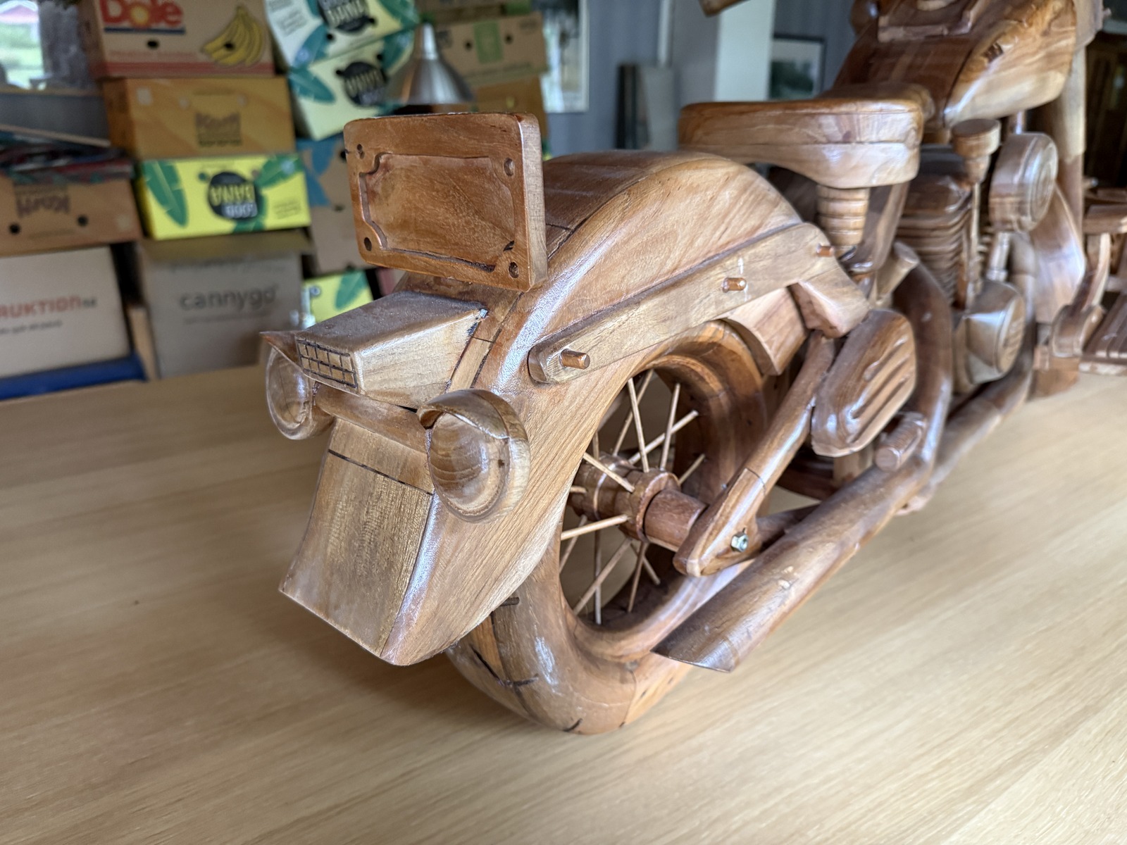 Harley Davidson, trä Harley Davidson, trä