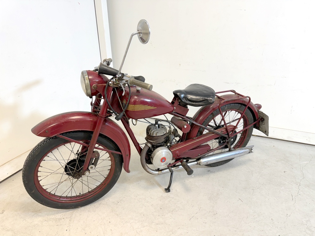Motorcykel Husqvarna 30, Rödmyra (BFP167) -53